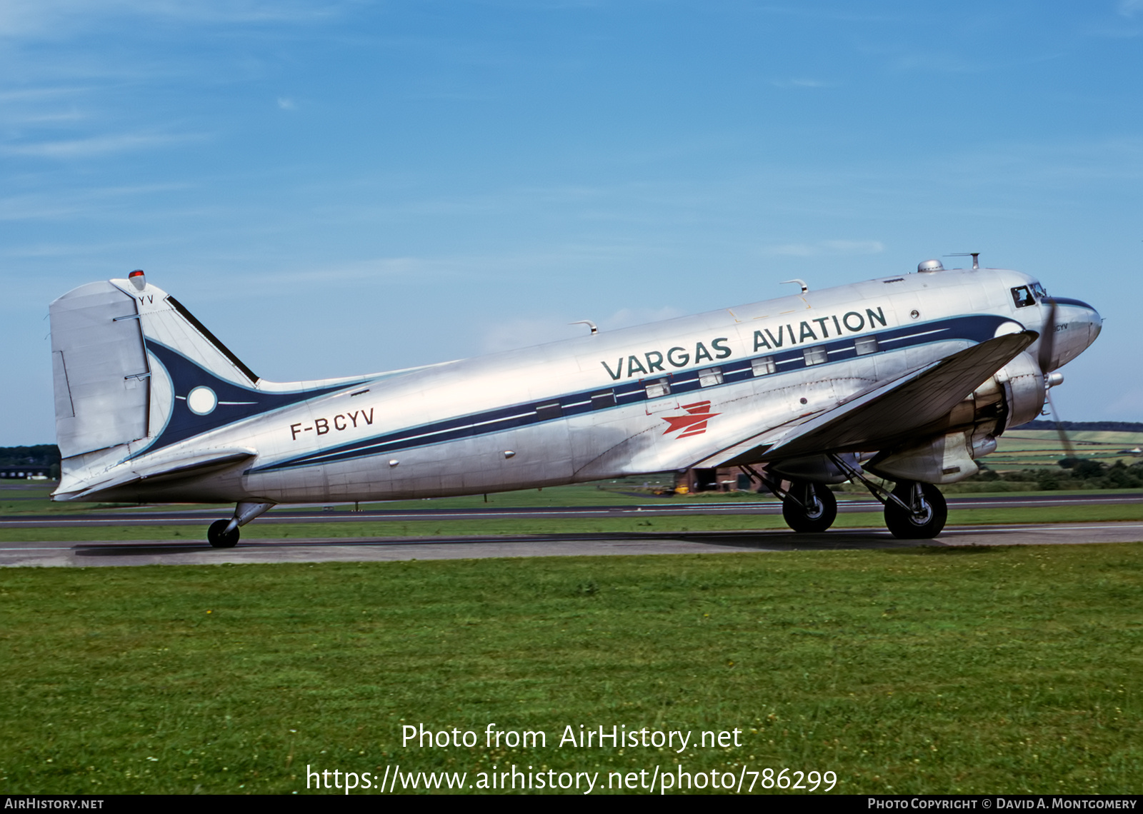 Aircraft Photo of F-BCYV | Douglas DC-3C-S1C3G | Vargas Aviation | AirHistory.net #786299