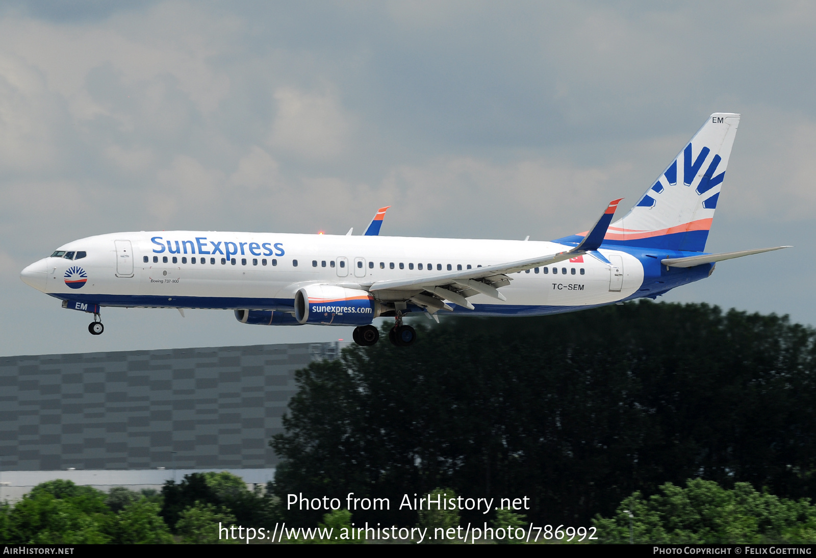 Aircraft Photo of TC-SEM | Boeing 737-8HC | SunExpress | AirHistory.net #786992