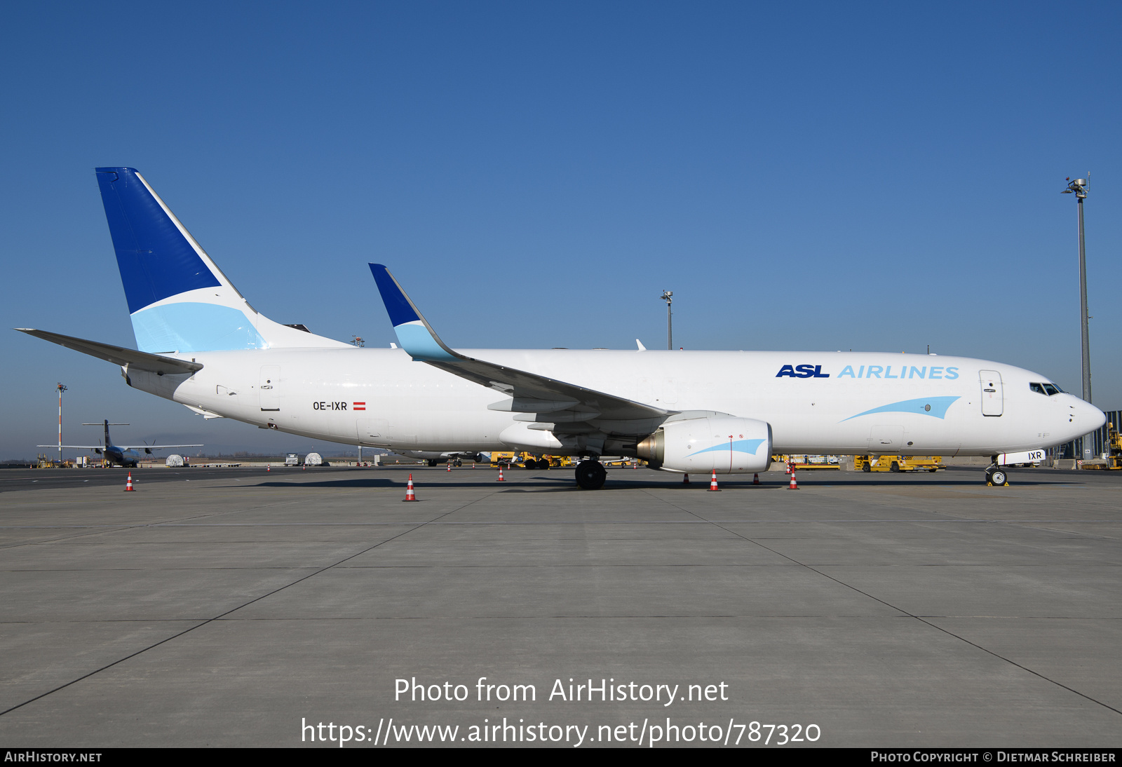 Aircraft Photo of OE-IXR | Boeing 737-85R(BCF) | ASL Airlines | AirHistory.net #787320