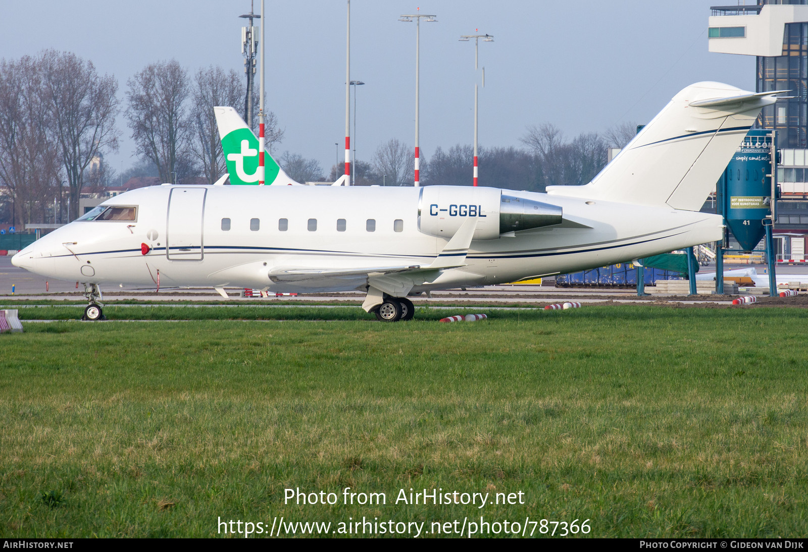 Aircraft Photo of C-GGBL | Bombardier Challenger 604 (CL-600-2B16) | AirHistory.net #787366