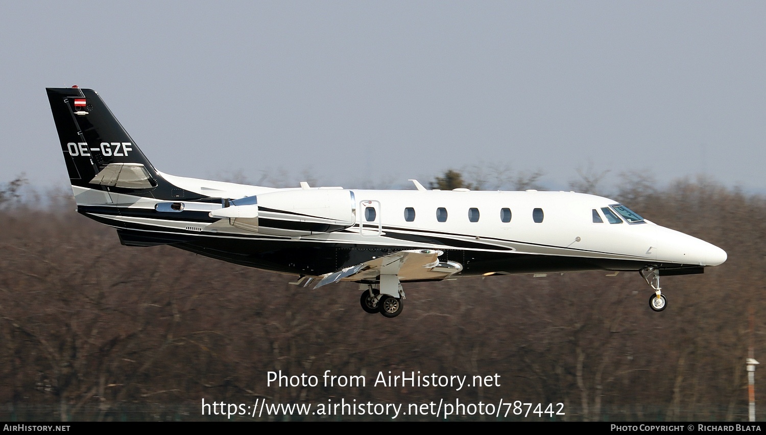 Aircraft Photo of OE-GZF | Cessna 560XL Citation XLS+ | Avcon Jet | AirHistory.net #787442