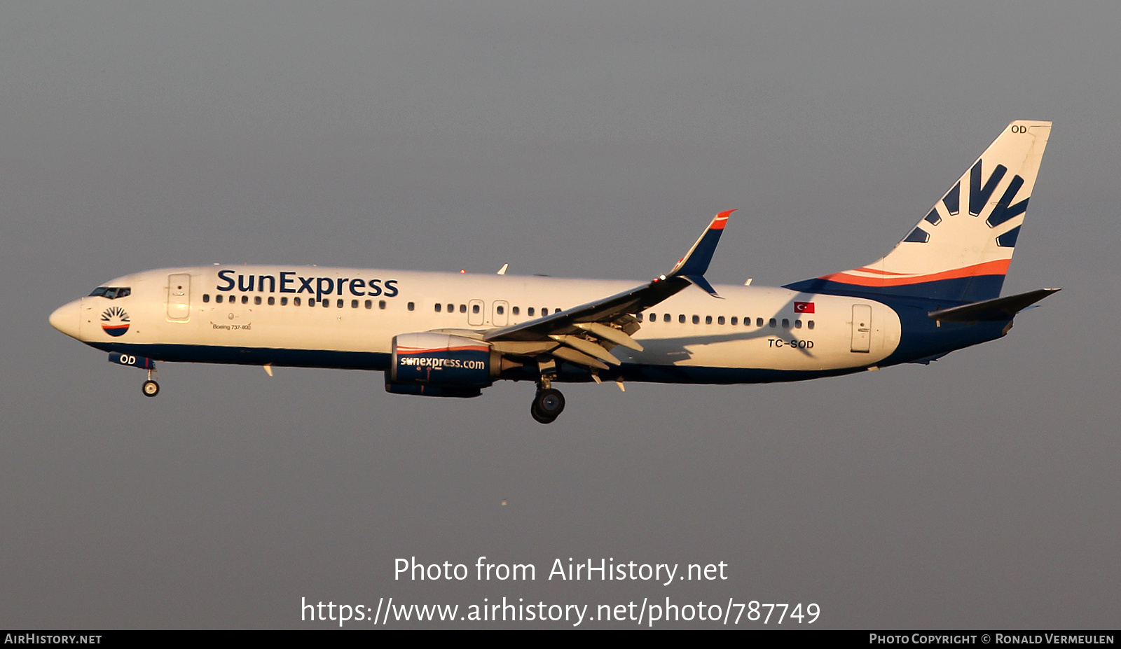 Aircraft Photo of TC-SOD | Boeing 737-800 | SunExpress | AirHistory.net #787749