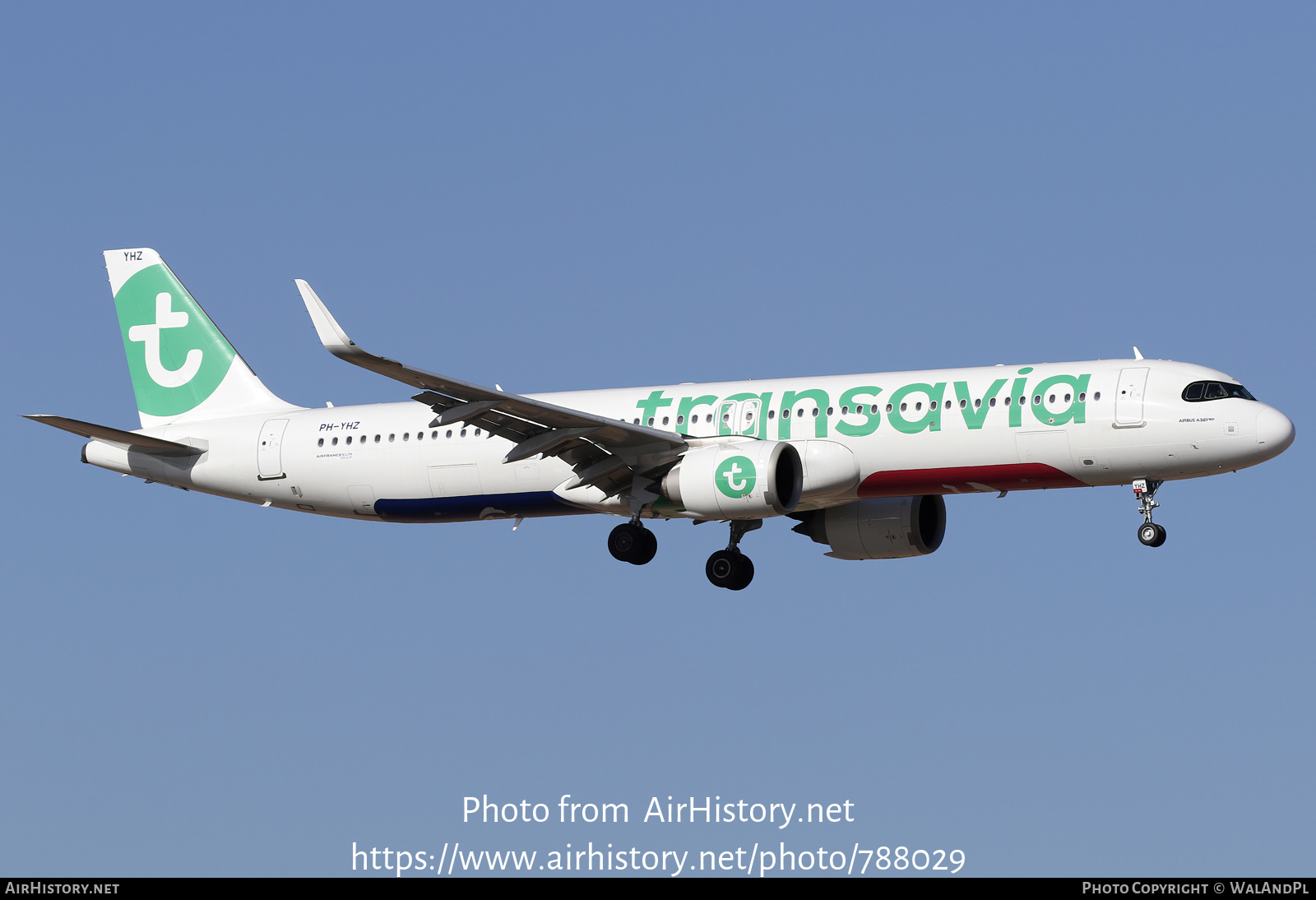 Aircraft Photo of PH-YHZ | Airbus A321-251NX | Transavia | AirHistory.net #788029