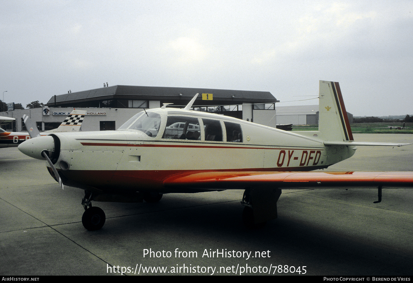 Aircraft Photo of OY-DFD | Mooney M-20F Executive 21 | AirHistory.net #788045