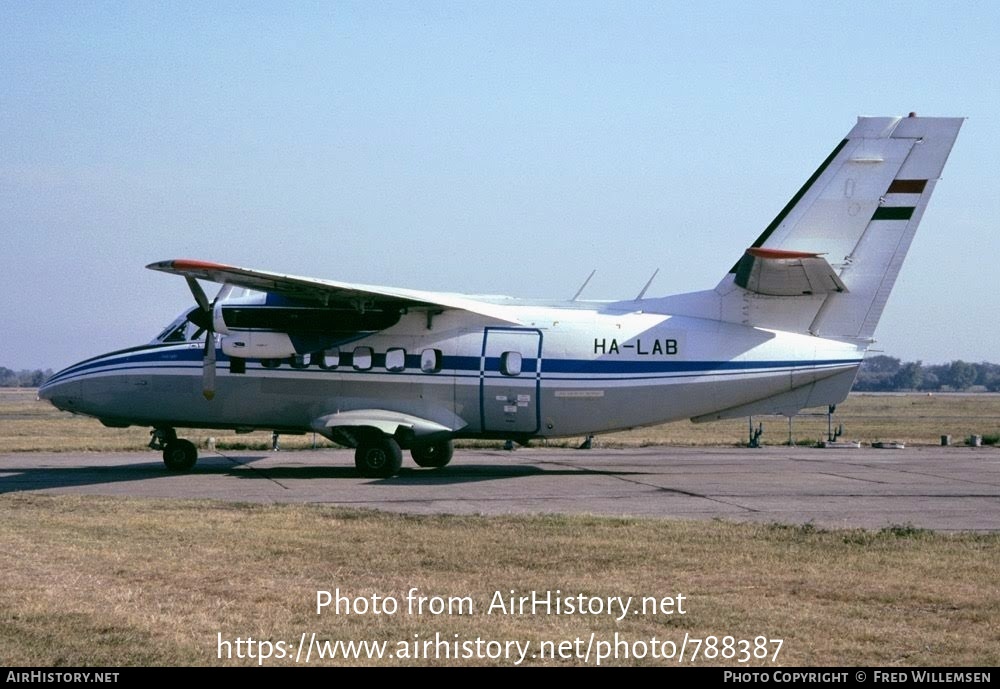 Aircraft Photo of HA-LAB | Let L-410UVP Turbolet | AirHistory.net #788387