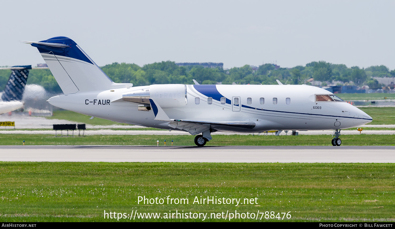 Aircraft Photo of C-FAUR | Bombardier Challenger 650 (CL-600-2B16) | AirHistory.net #788476