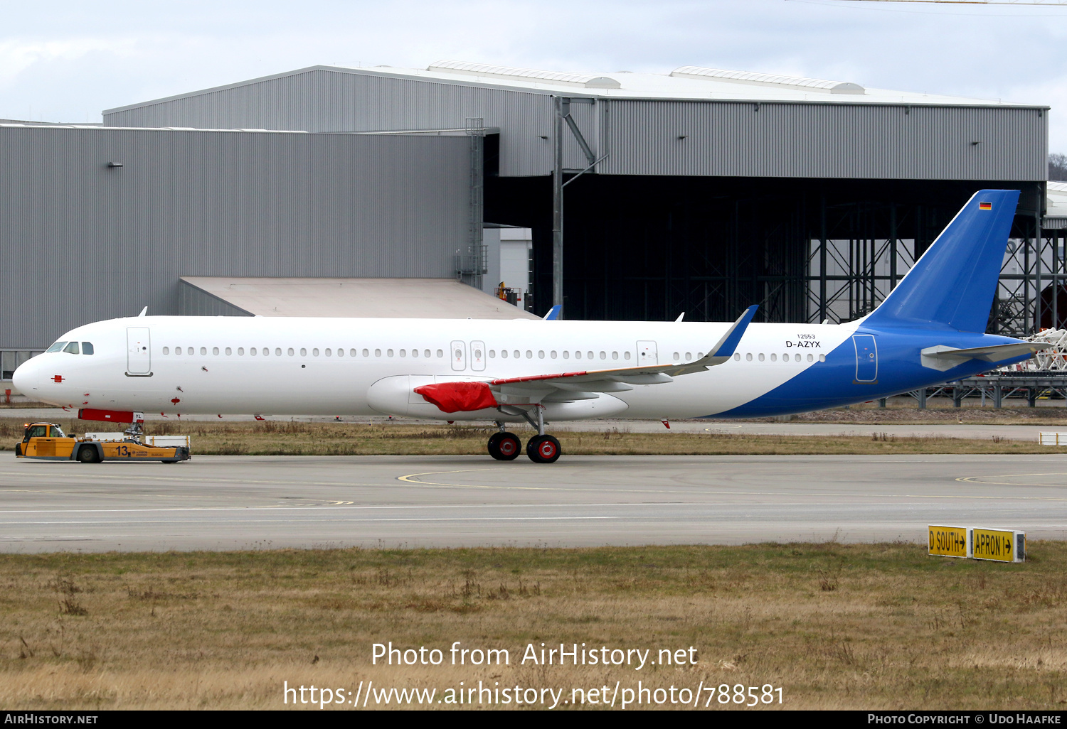 Aircraft Photo of D-AZYX / G-HLYL | Airbus A321-251NX | Jet2 Holidays | AirHistory.net #788581