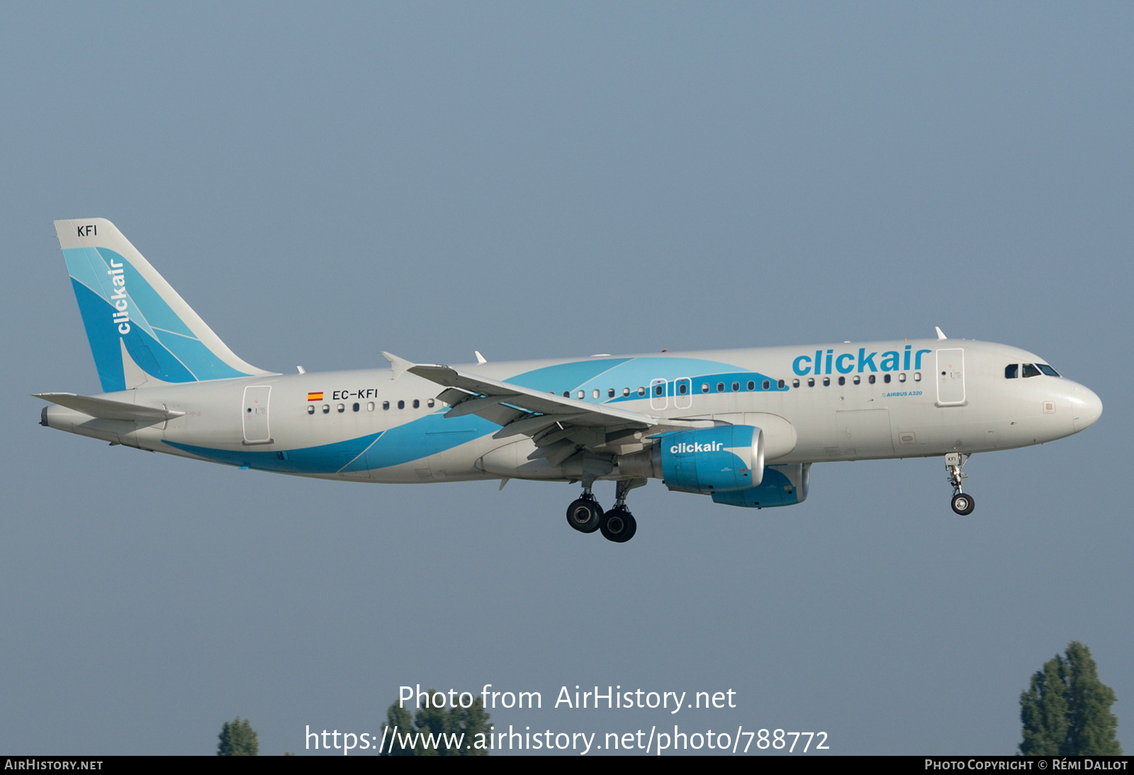 Aircraft Photo of EC-KFI | Airbus A320-216 | Clickair | AirHistory.net #788772