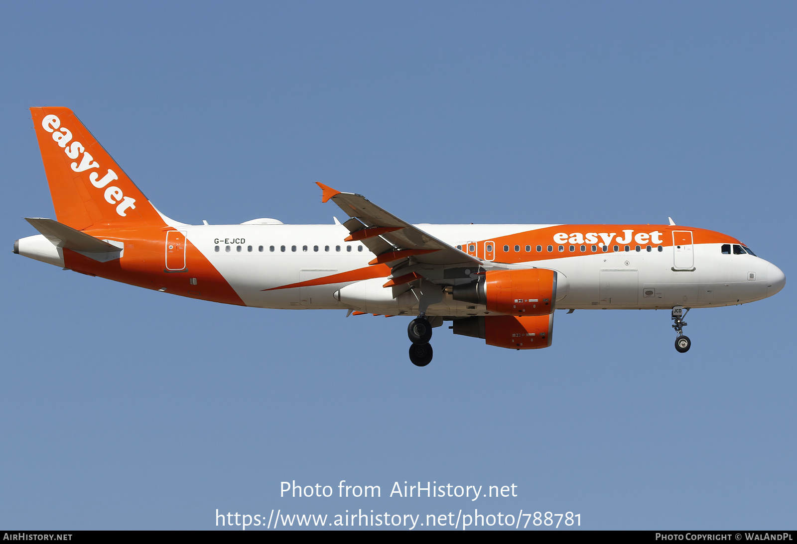 Aircraft Photo of G-EJCD | Airbus A320-214 | EasyJet | AirHistory.net #788781