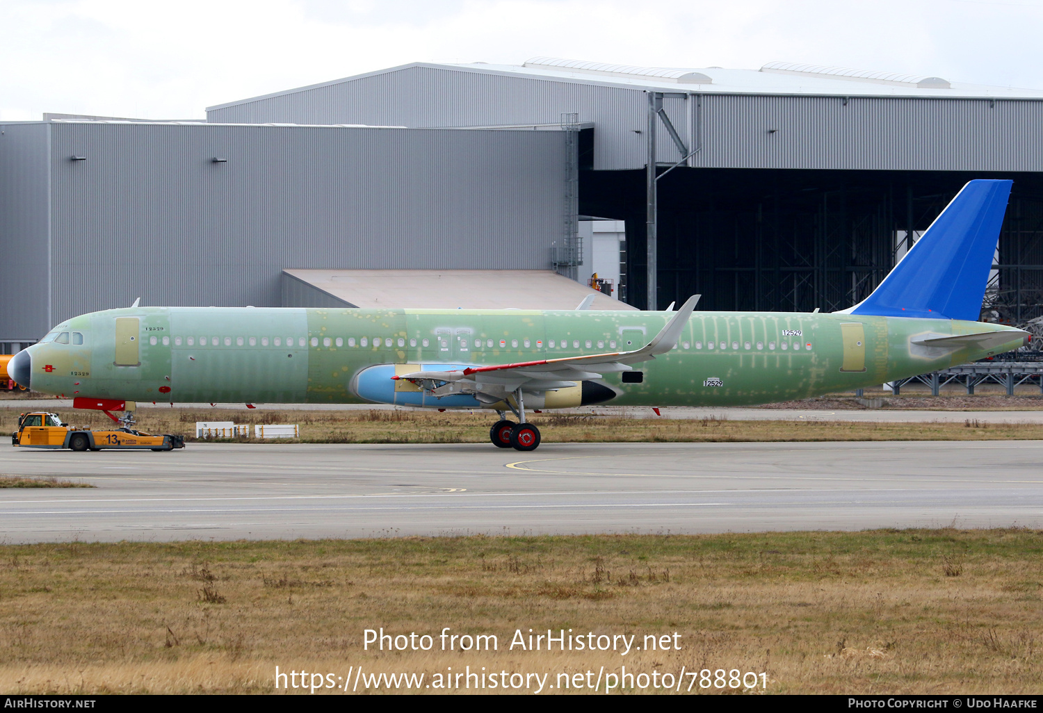 Aircraft Photo of D-AVYJ / G-HLYK | Airbus A321-251NX | Jet2 Holidays | AirHistory.net #788801