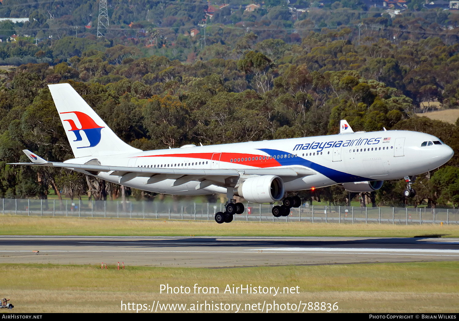 Aircraft Photo of 9M-MTV | Airbus A330-223 | Malaysian Airways | AirHistory.net #788836