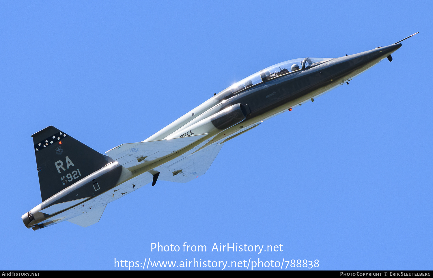 Aircraft Photo of 67-14921 / AF67-921 | Northrop T-38A Talon | USA - Air Force | AirHistory.net #788838