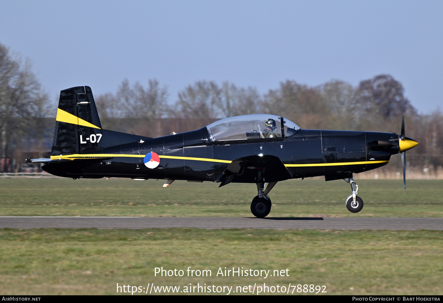 Aircraft Photo of L-07 | Pilatus PC-7 | Netherlands - Air Force | AirHistory.net #788892