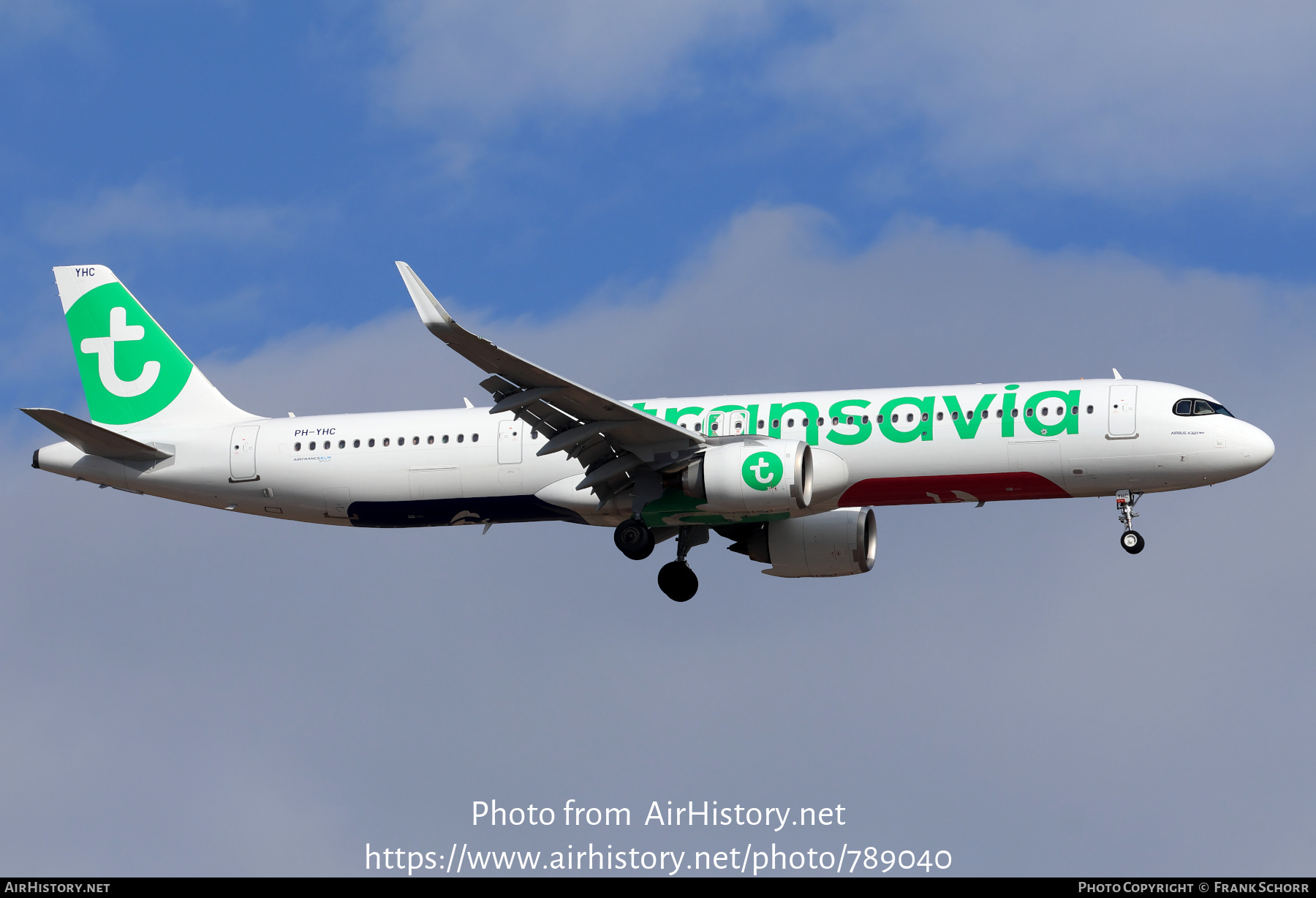 Aircraft Photo of PH-YHC | Airbus A321-252NX | Transavia | AirHistory.net #789040