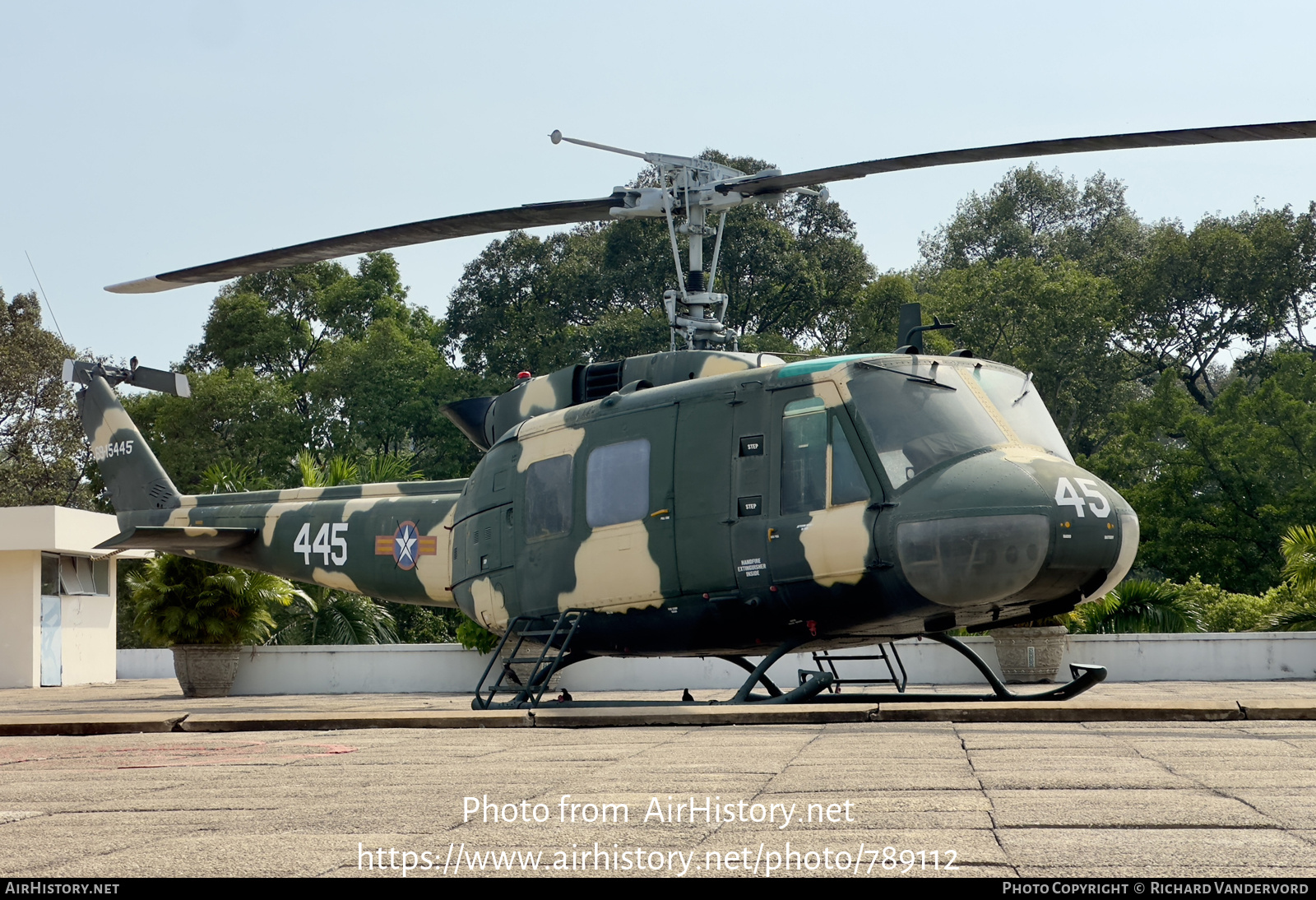 Aircraft Photo of 445 / 69-15445 | Bell UH-1H Iroquois | South Vietnam - Air Force | AirHistory.net #789112