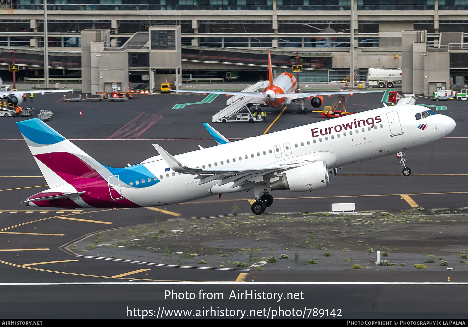 Aircraft Photo of 9H-EWI | Airbus A320-214 | Eurowings | AirHistory.net #789142