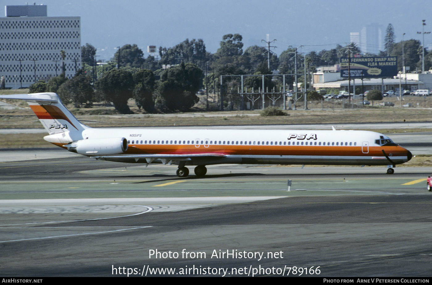 Aircraft Photo of N951PS | McDonnell Douglas MD-82 (DC-9-82) | PSA - Pacific Southwest Airlines | AirHistory.net #789166