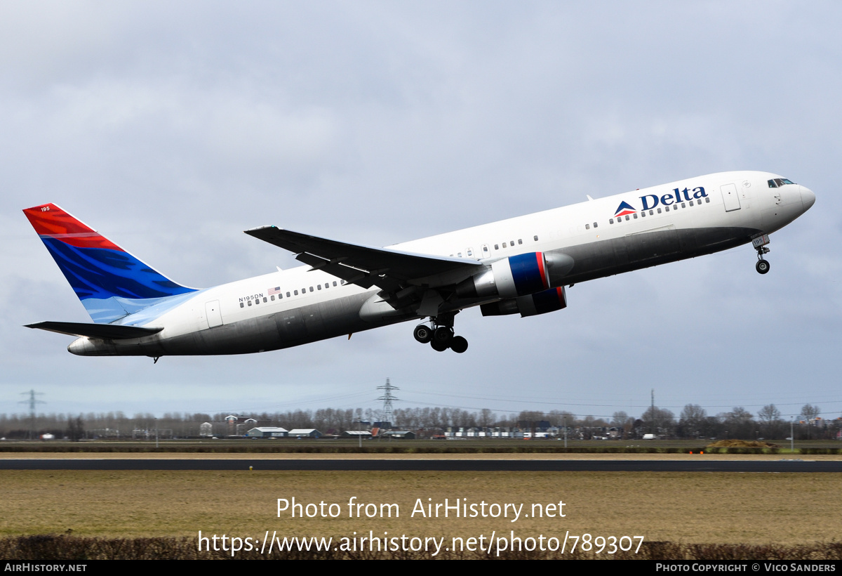 Aircraft Photo of N195DN | Boeing 767-332/ER | Delta Air Lines | AirHistory.net #789307