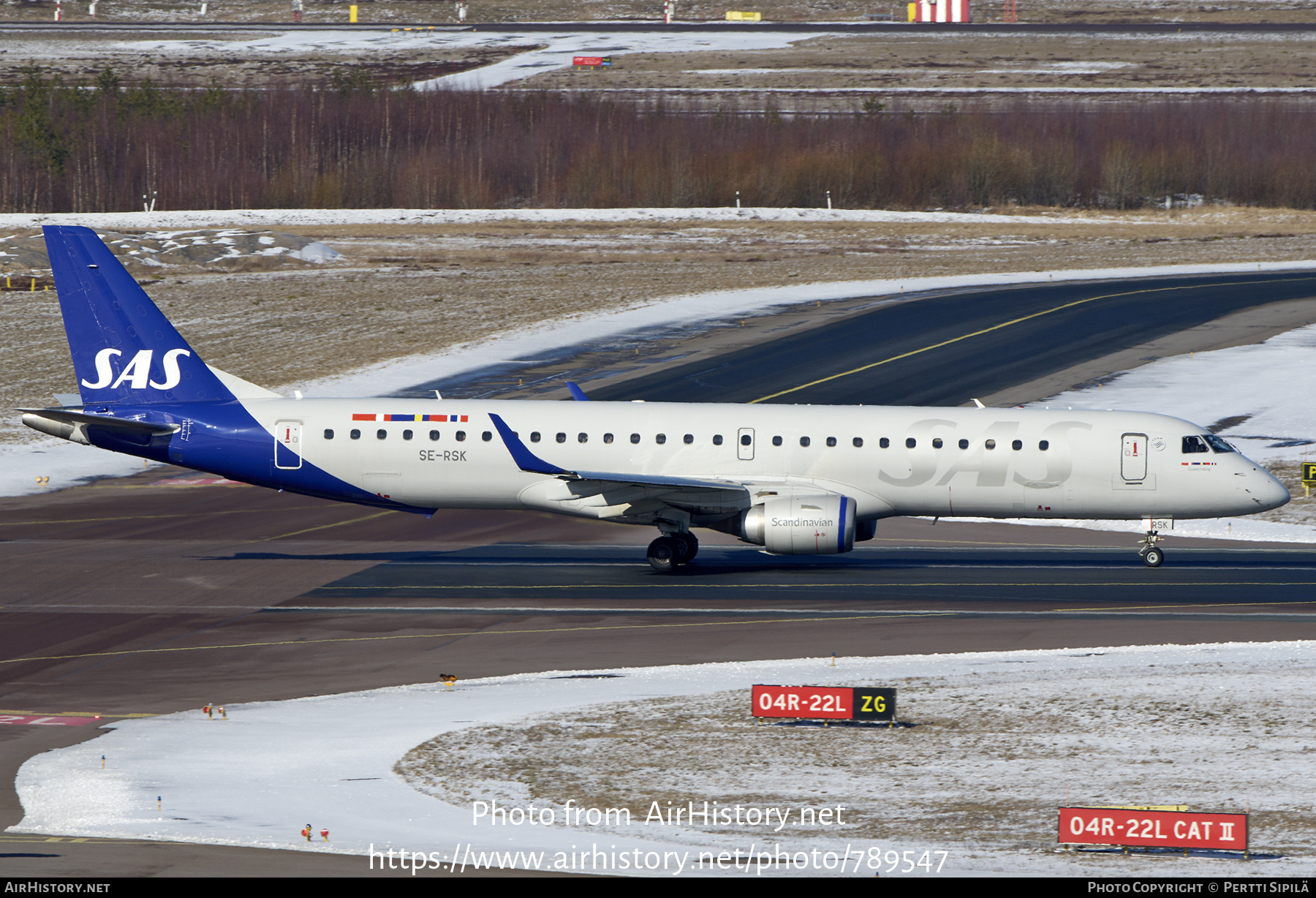 Aircraft Photo of SE-RSK | Embraer 195LR (ERJ-190-200LR) | Scandinavian Airlines - SAS | AirHistory.net #789547