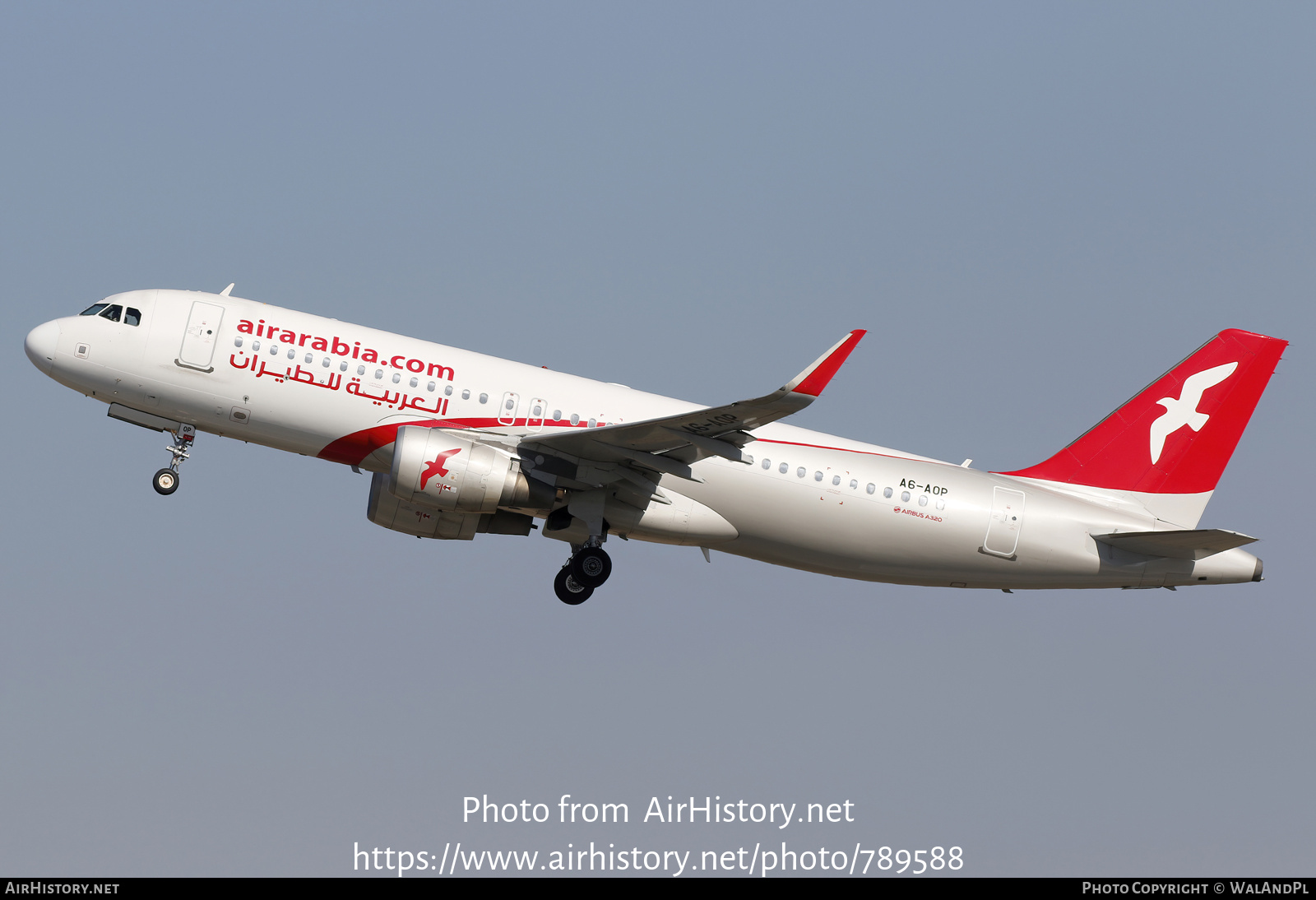 Aircraft Photo of A6-AOP | Airbus A320-214 | Air Arabia | AirHistory.net #789588