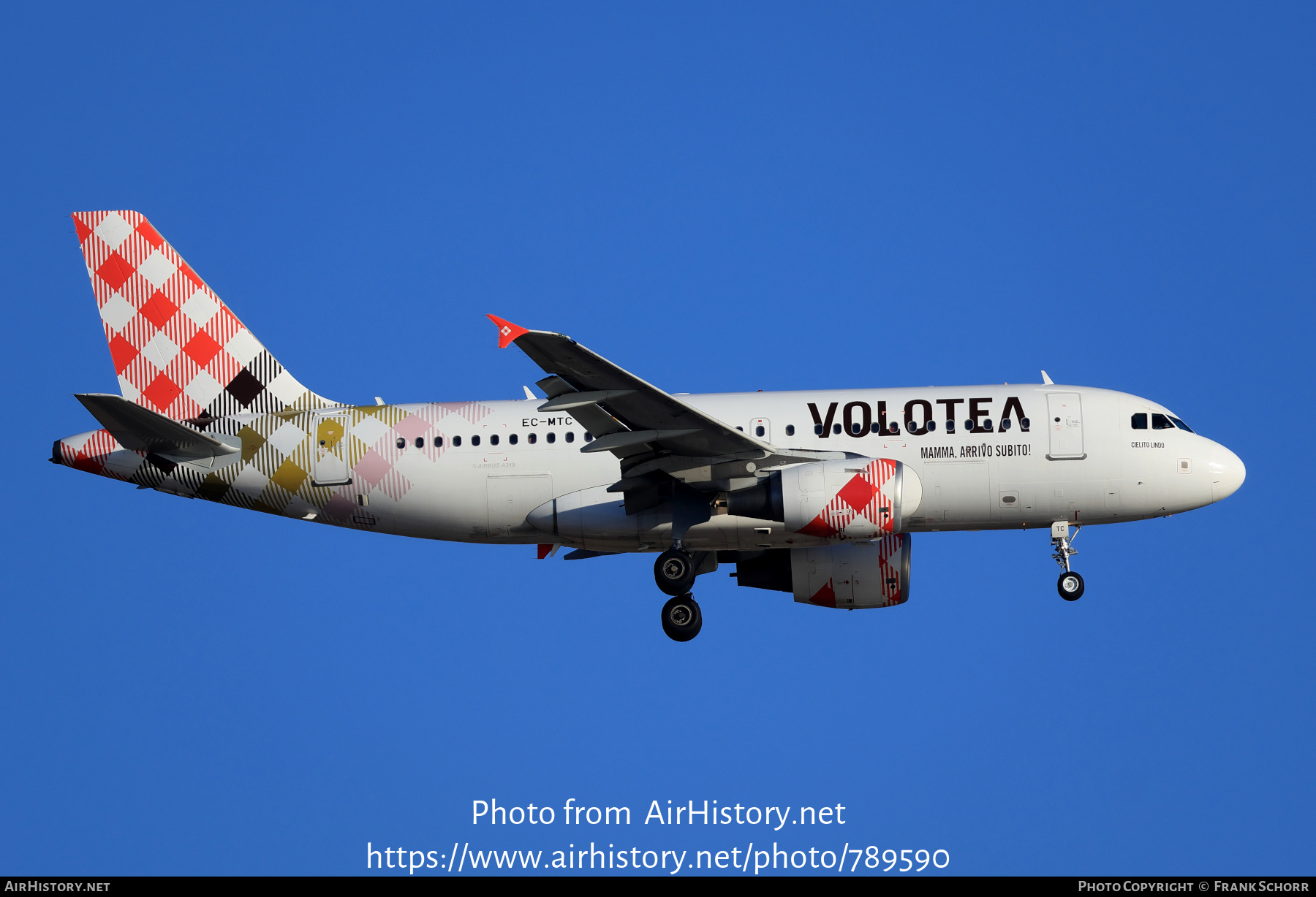 Aircraft Photo of EC-MTC | Airbus A319-111 | Volotea | AirHistory.net #789590