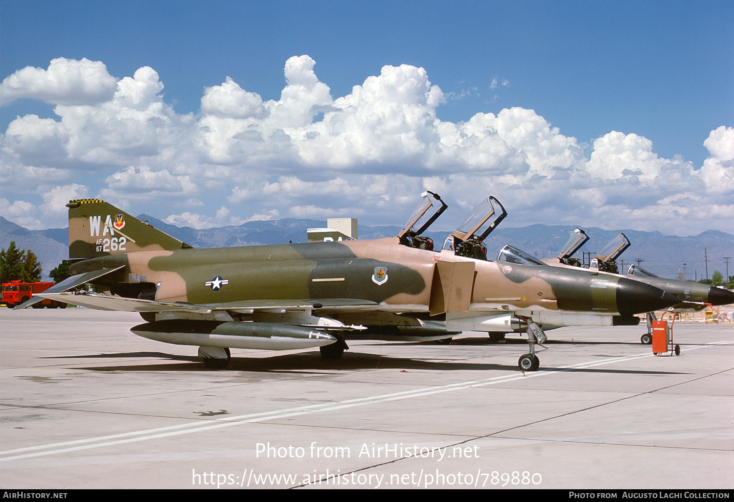 Aircraft Photo of 67-0262 / AF67-262 | McDonnell Douglas F-4E Phantom II | USA - Air Force | AirHistory.net #789880