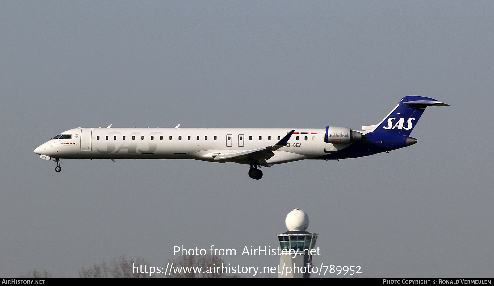 Aircraft Photo of EI-GEA | Bombardier CRJ-900LR (CL-600-2D24) | Scandinavian Airlines - SAS | AirHistory.net #789952