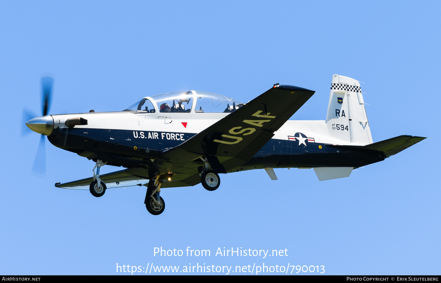 Aircraft Photo of 00-3594 / AF00-594 | Raytheon T-6A Texan II | USA - Air Force | AirHistory.net #790013