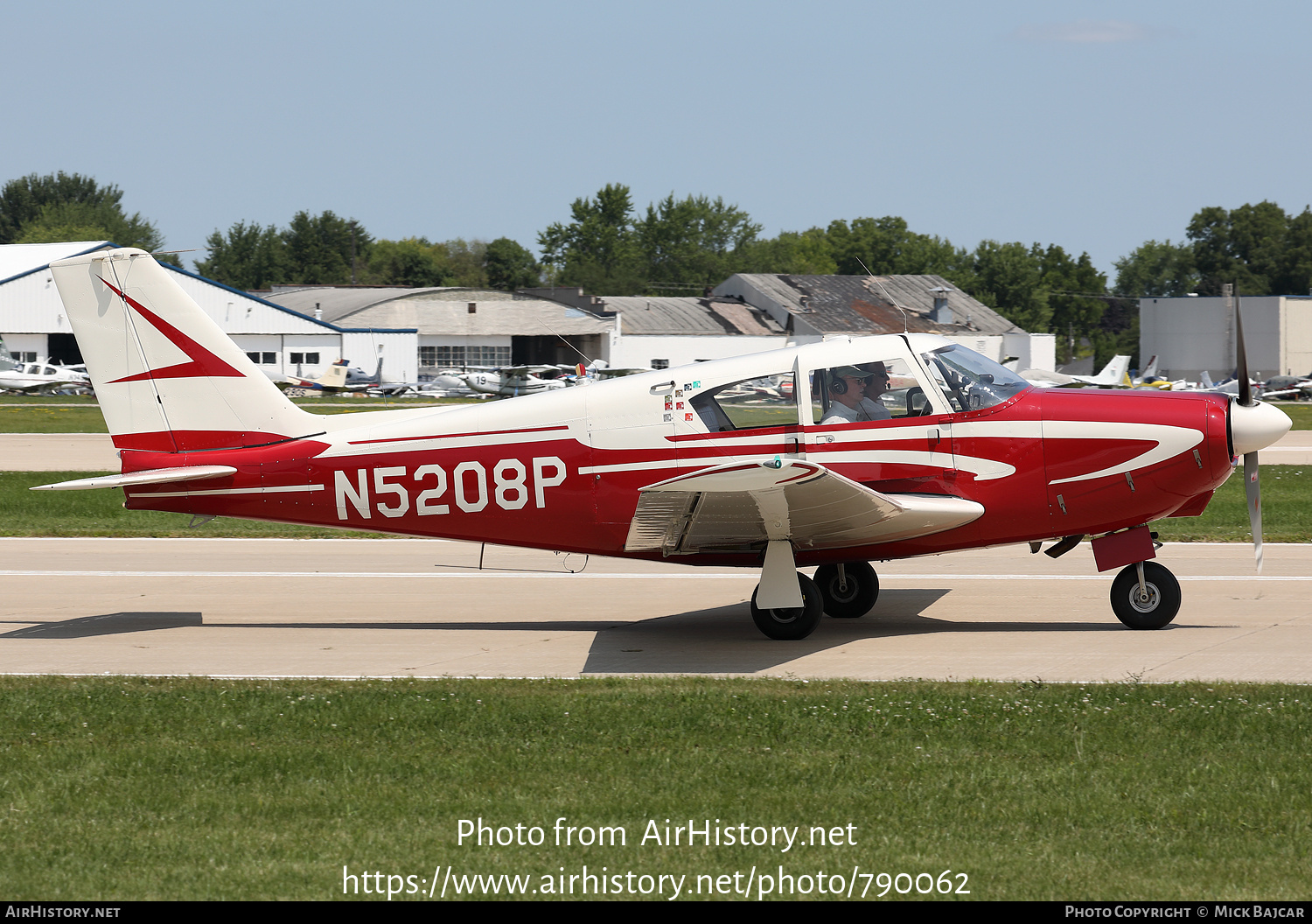 Aircraft Photo of N5208P | Piper PA-24-180 Comanche | AirHistory.net #790062