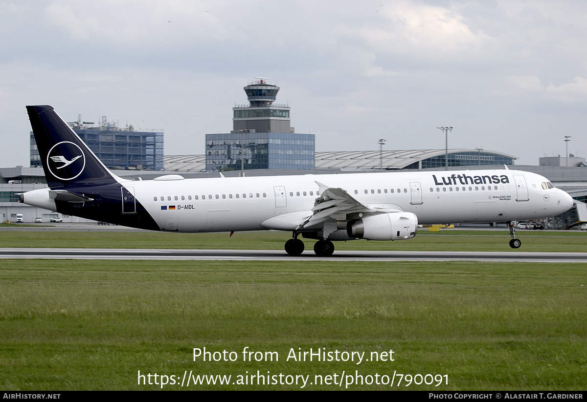 Aircraft Photo of D-AIDL | Airbus A321-231 | Lufthansa | AirHistory.net #790091