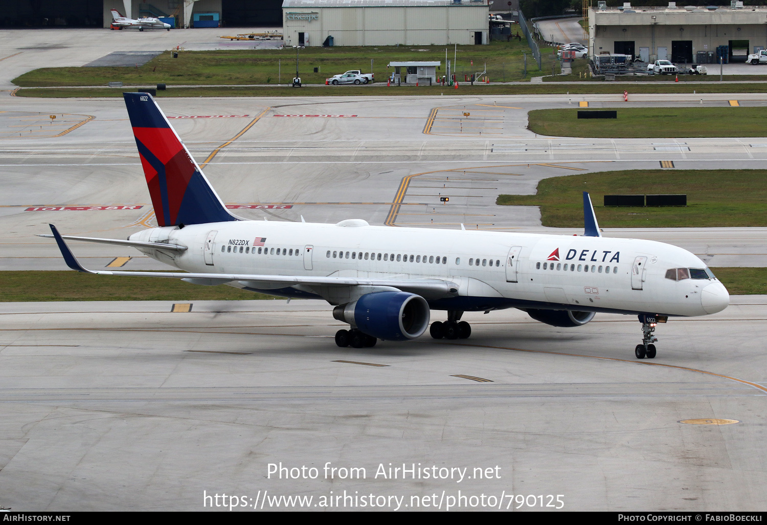 Aircraft Photo of N822DX | Boeing 757-26D | Delta Air Lines | AirHistory.net #790125