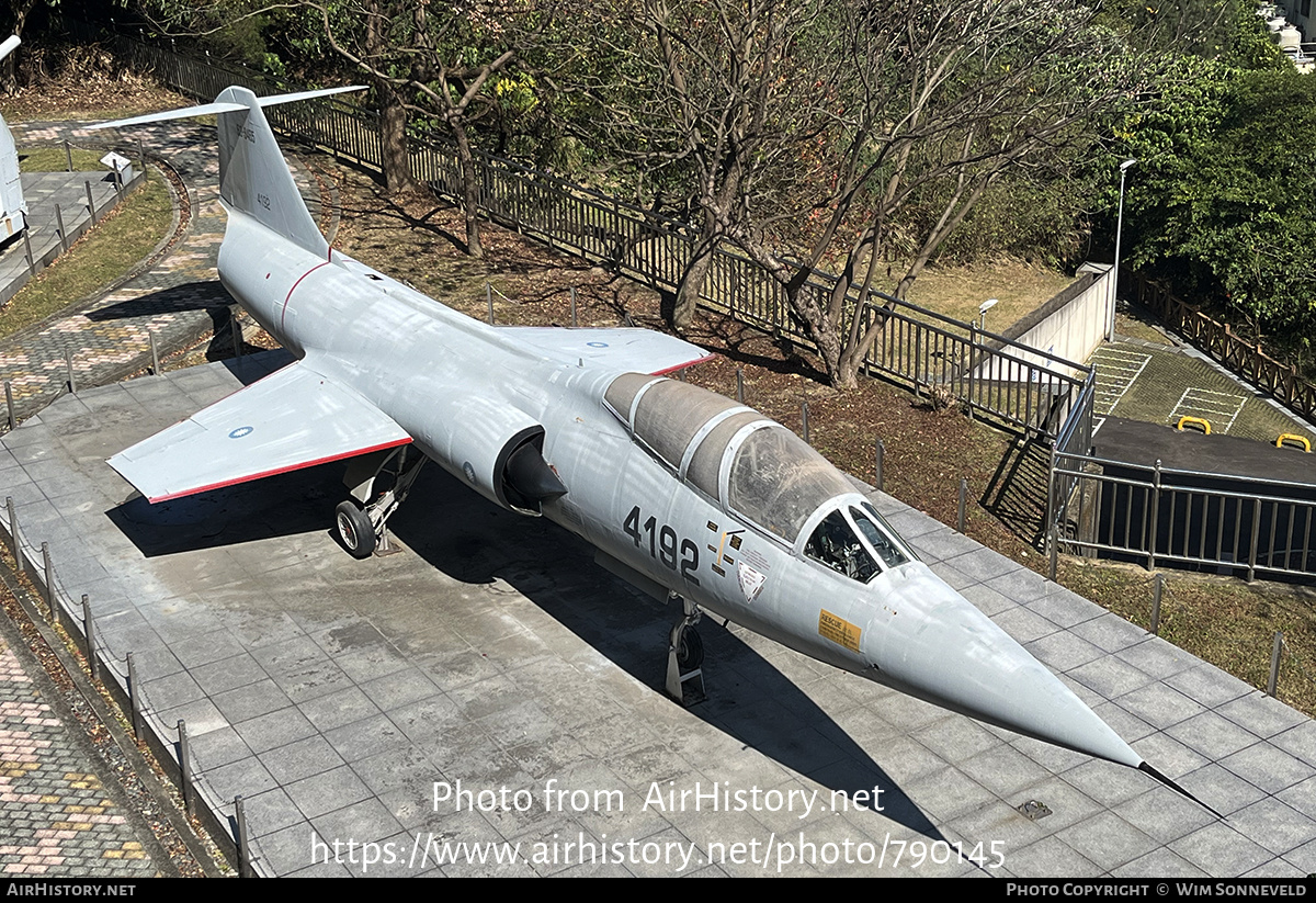 Aircraft Photo of 4192 / 63-8465 | Lockheed TF-104G Starfighter | Taiwan - Air Force | AirHistory.net #790145