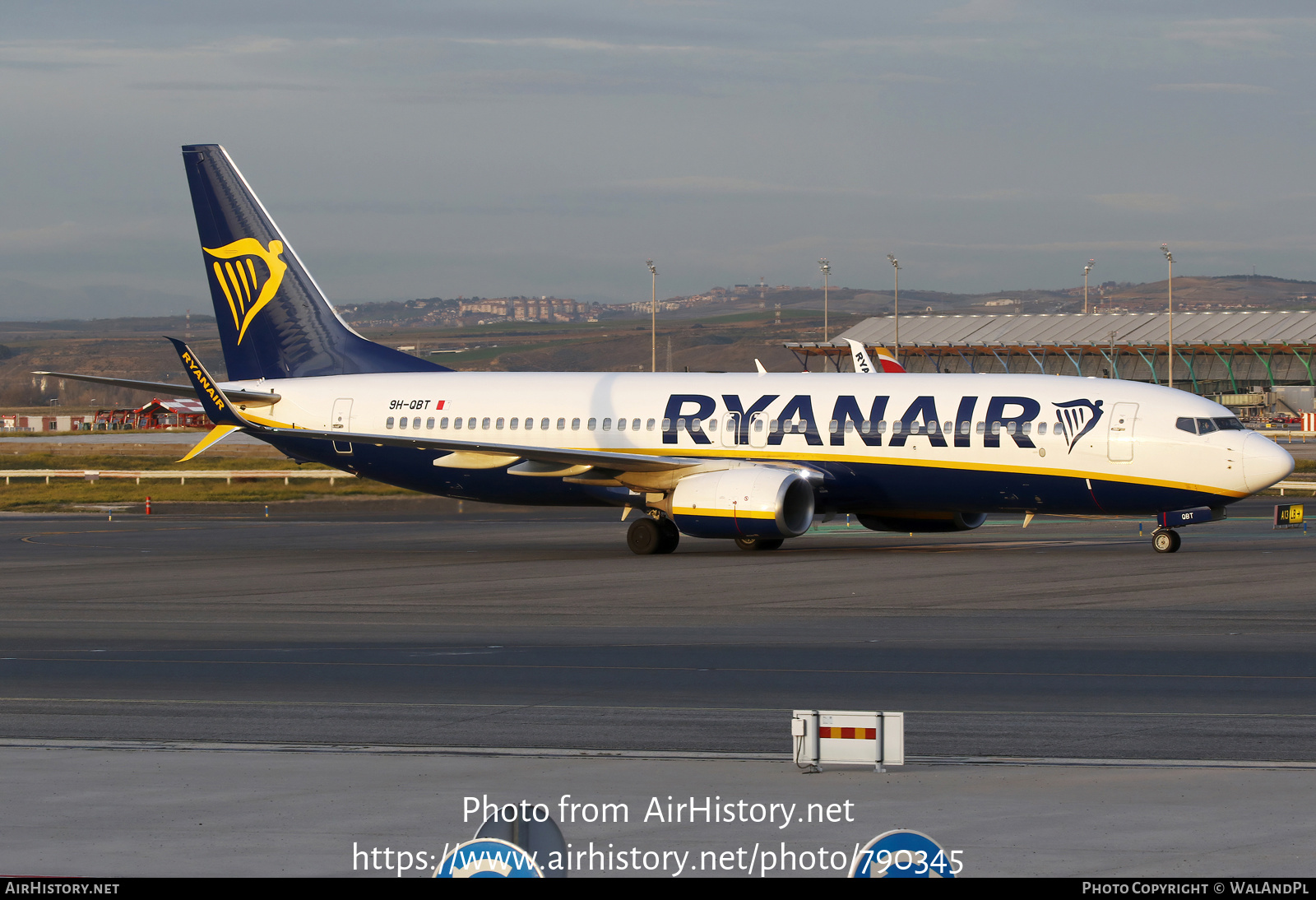 Aircraft Photo of 9H-QBT | Boeing 737-8AS | Ryanair | AirHistory.net #790345