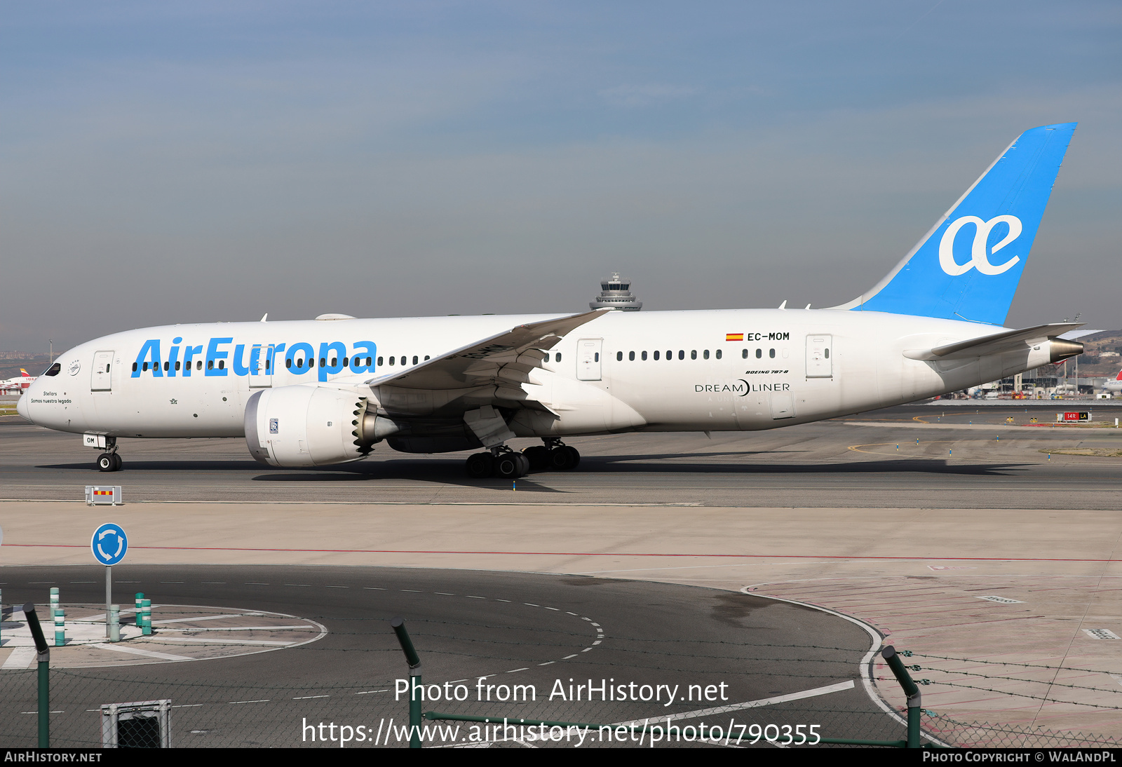 Aircraft Photo of EC-MOM | Boeing 787-8 Dreamliner | Air Europa | AirHistory.net #790355