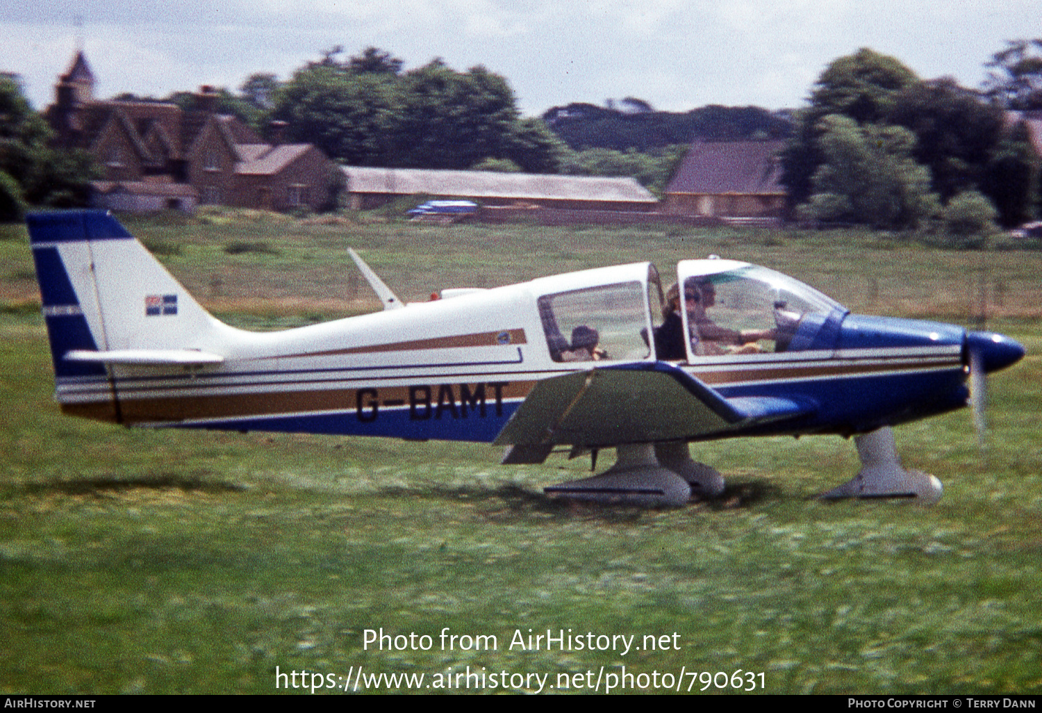 Aircraft Photo of G-BAMT | Robin DR-400-160 Knight | AirHistory.net #790631