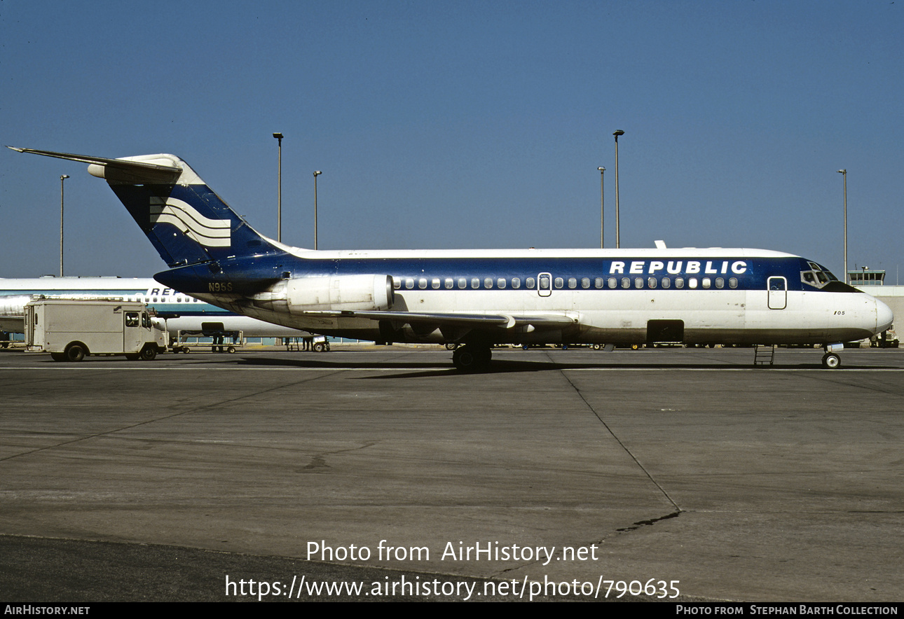 Aircraft Photo of N95S | McDonnell Douglas DC-9-15 | Republic Airlines | AirHistory.net #790635