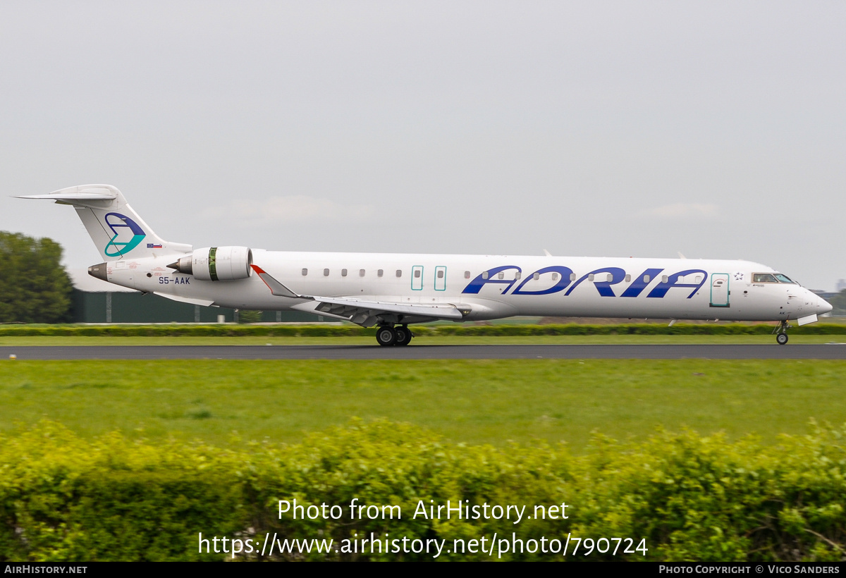 Aircraft Photo of S5-AAK | Bombardier CRJ-900 (CL-600-2D24) | Adria Airways | AirHistory.net #790724