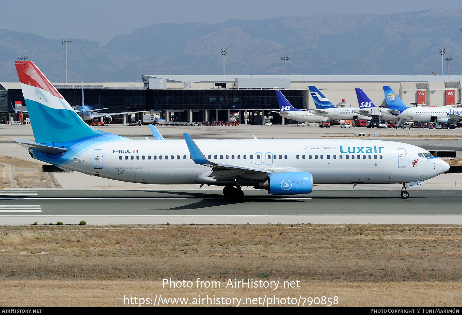 Aircraft Photo of F-HJUL | Boeing 737-8Q8 | Luxair | AirHistory.net #790858