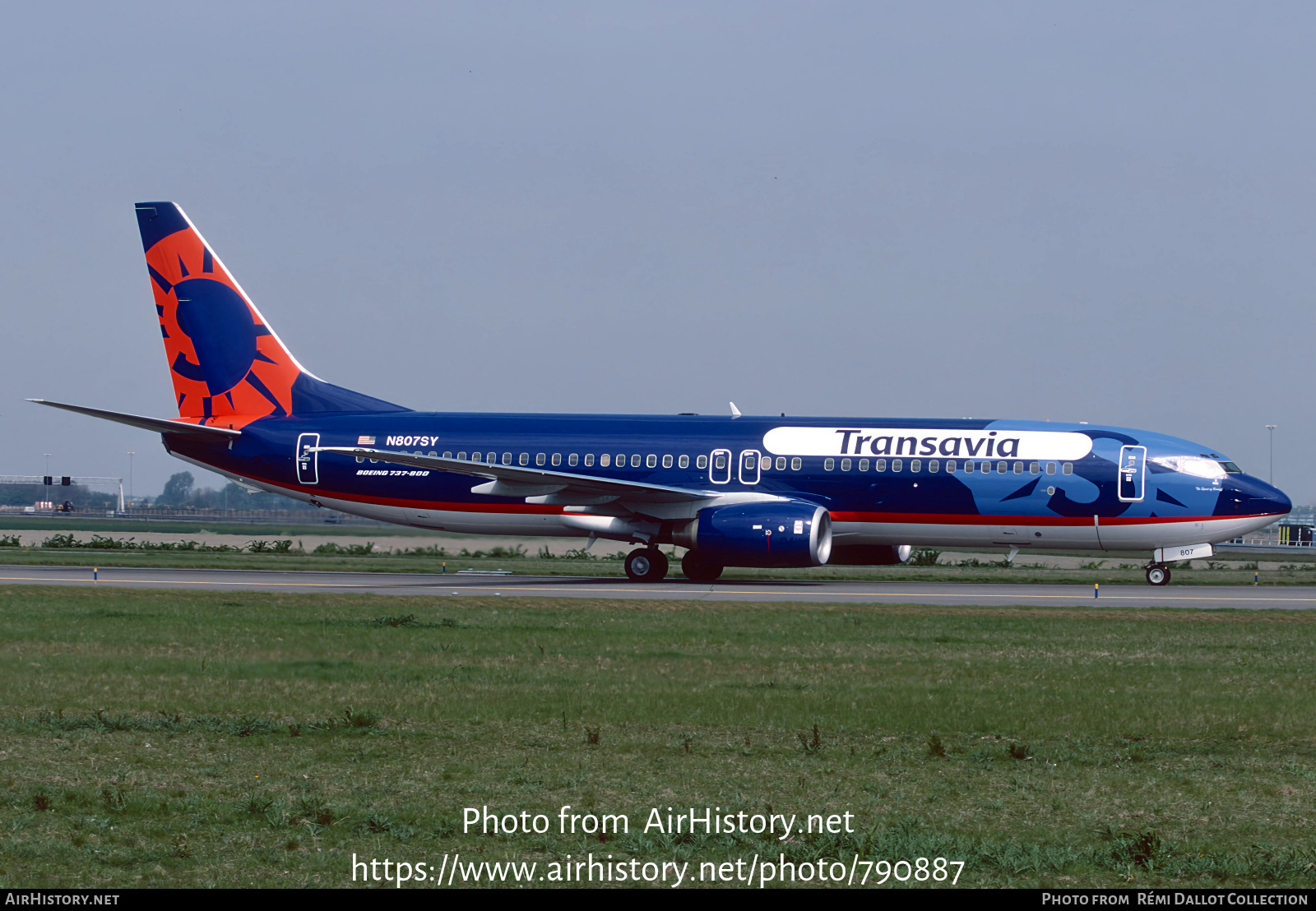 Aircraft Photo of N807SY | Boeing 737-8BK | Transavia | AirHistory.net #790887