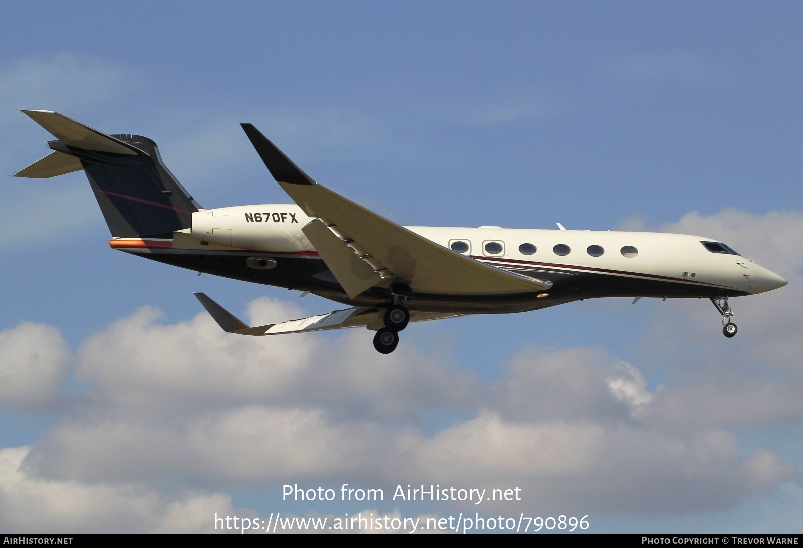 Aircraft Photo of N670FX | Gulfstream Aerospace G650ER (G-VI) | AirHistory.net #790896