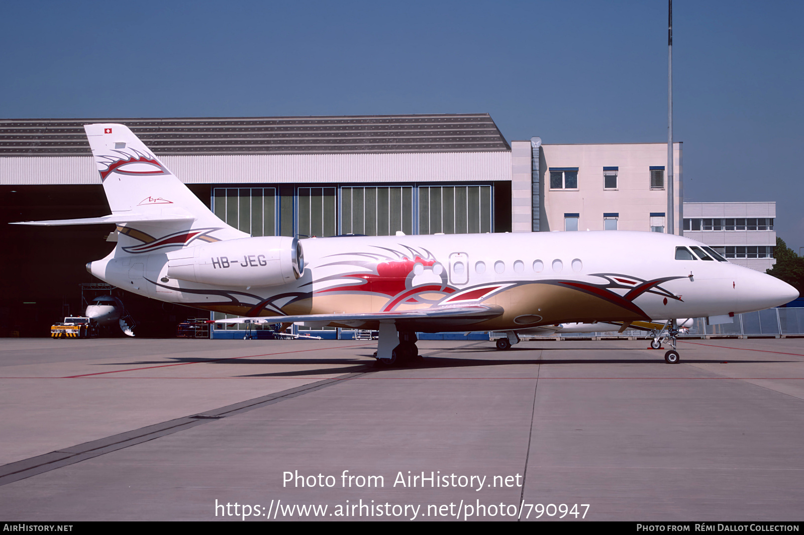 Aircraft Photo of HB-JEG | Dassault Falcon 2000EX EASy | Michael Schumacher | AirHistory.net #790947