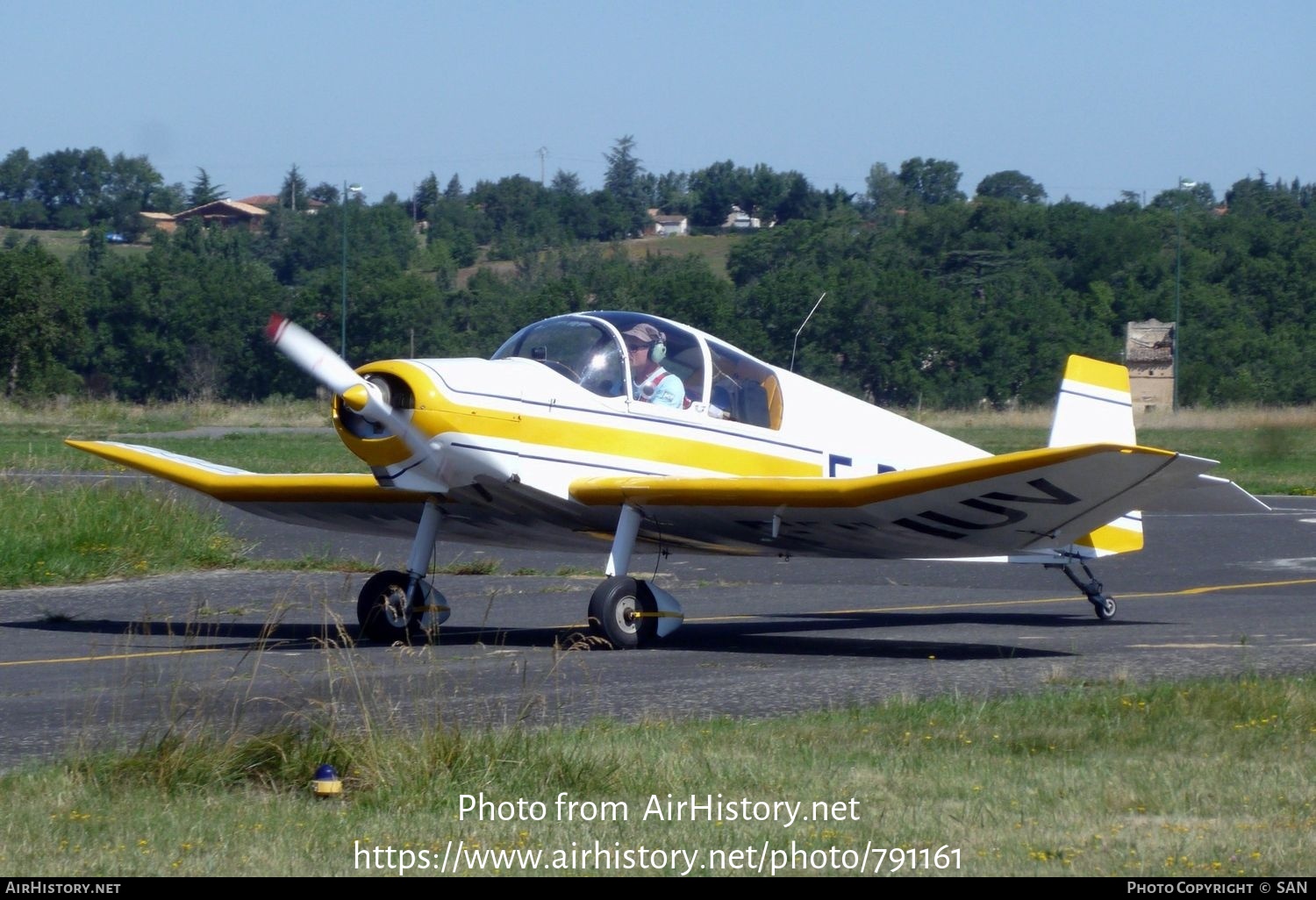 Aircraft Photo of F-PHUV | Jodel D-119 | AirHistory.net #791161