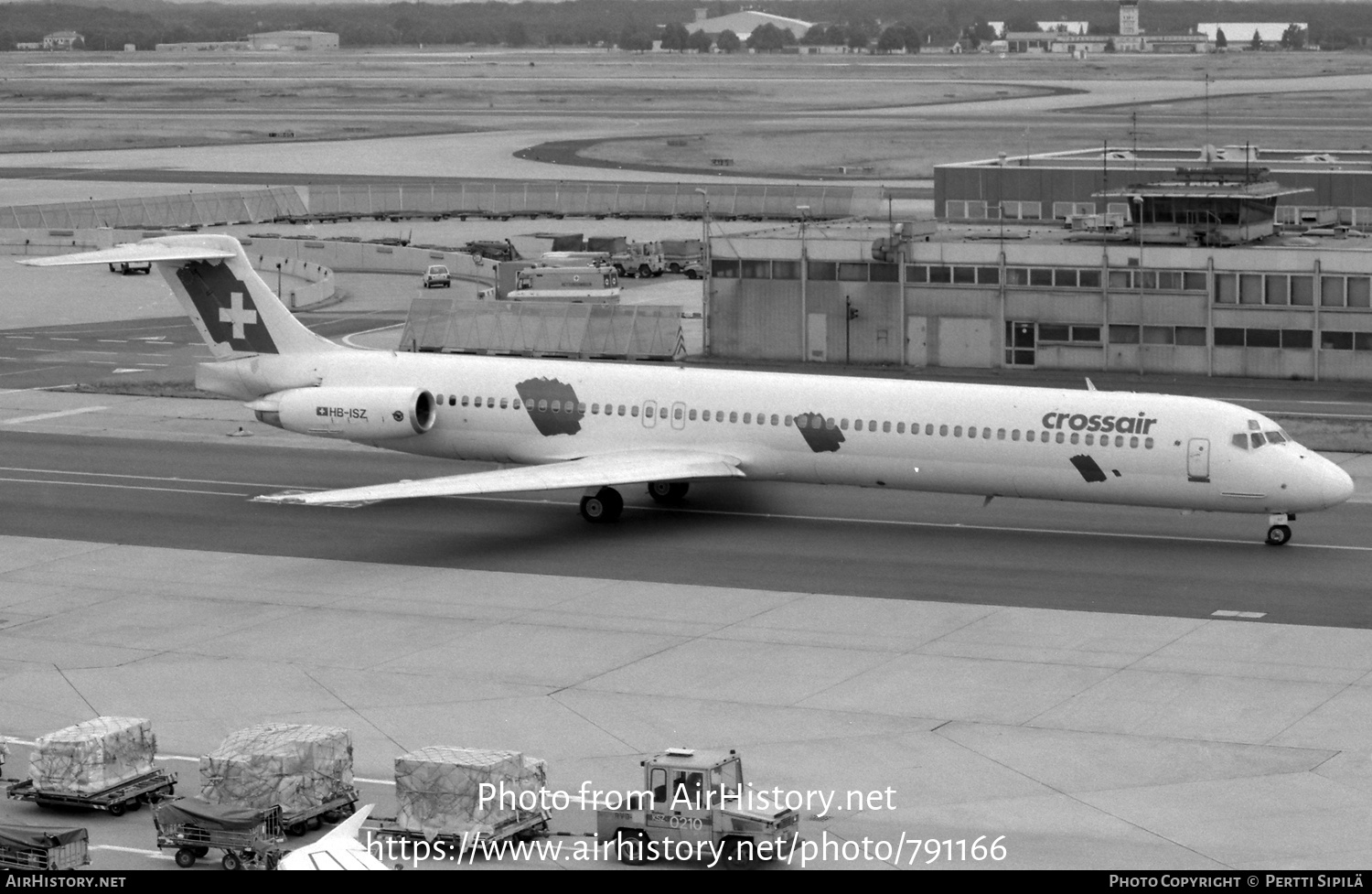 Aircraft Photo of HB-ISZ | McDonnell Douglas MD-83 (DC-9-83) | Crossair | AirHistory.net #791166