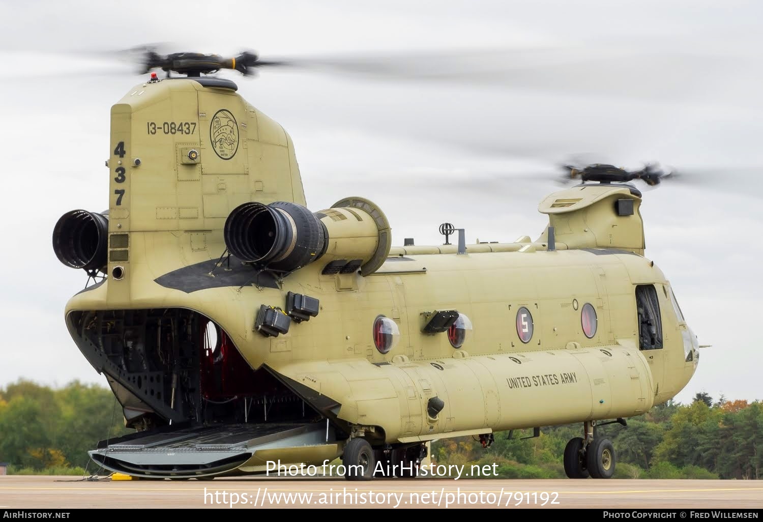 Aircraft Photo of 13-8437 / 13-08437 | Boeing CH-47F Chinook (414) | USA - Army | AirHistory.net #791192