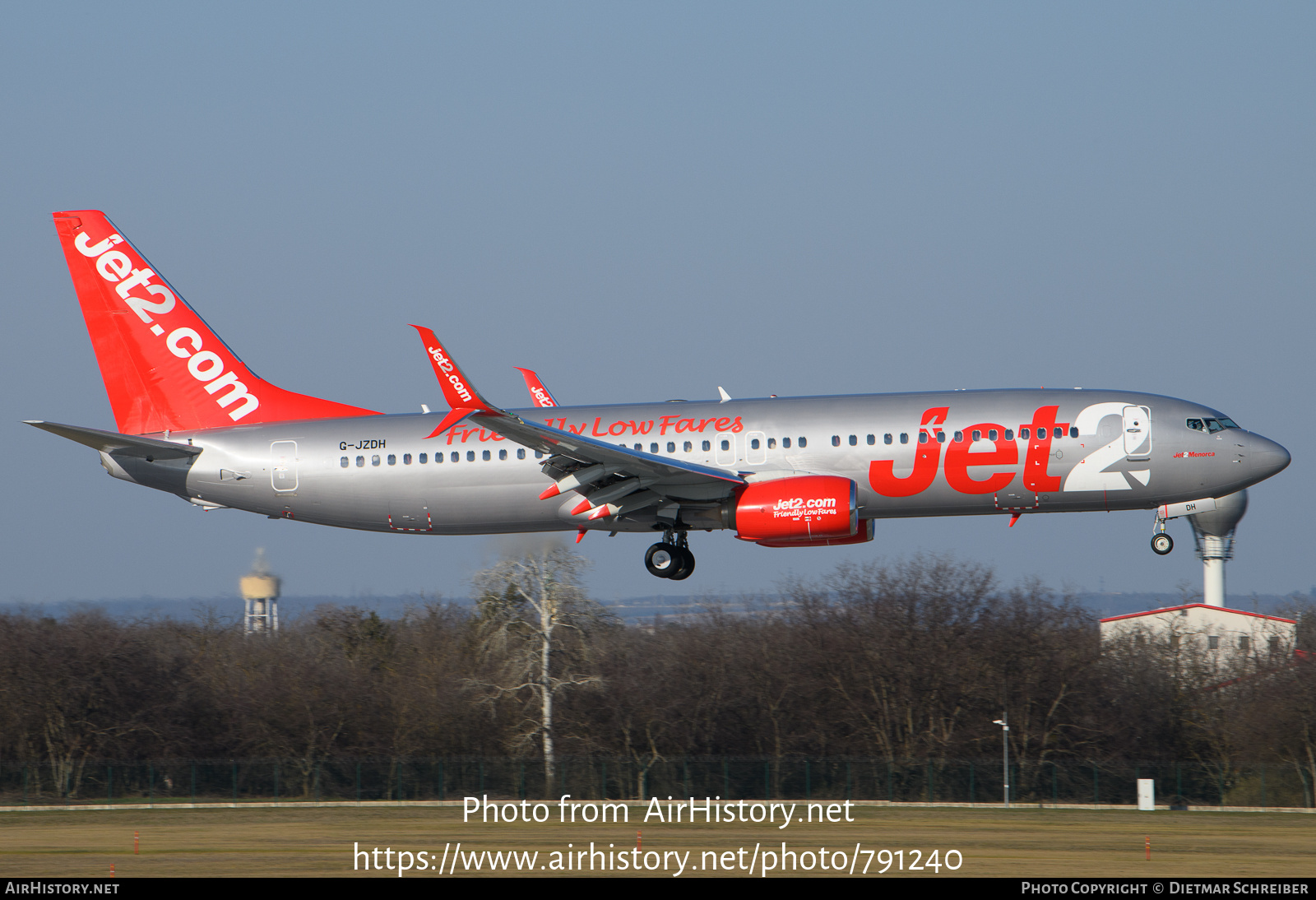 Aircraft Photo of G-JZDH | Boeing 737-8AL | Jet2 | AirHistory.net #791240