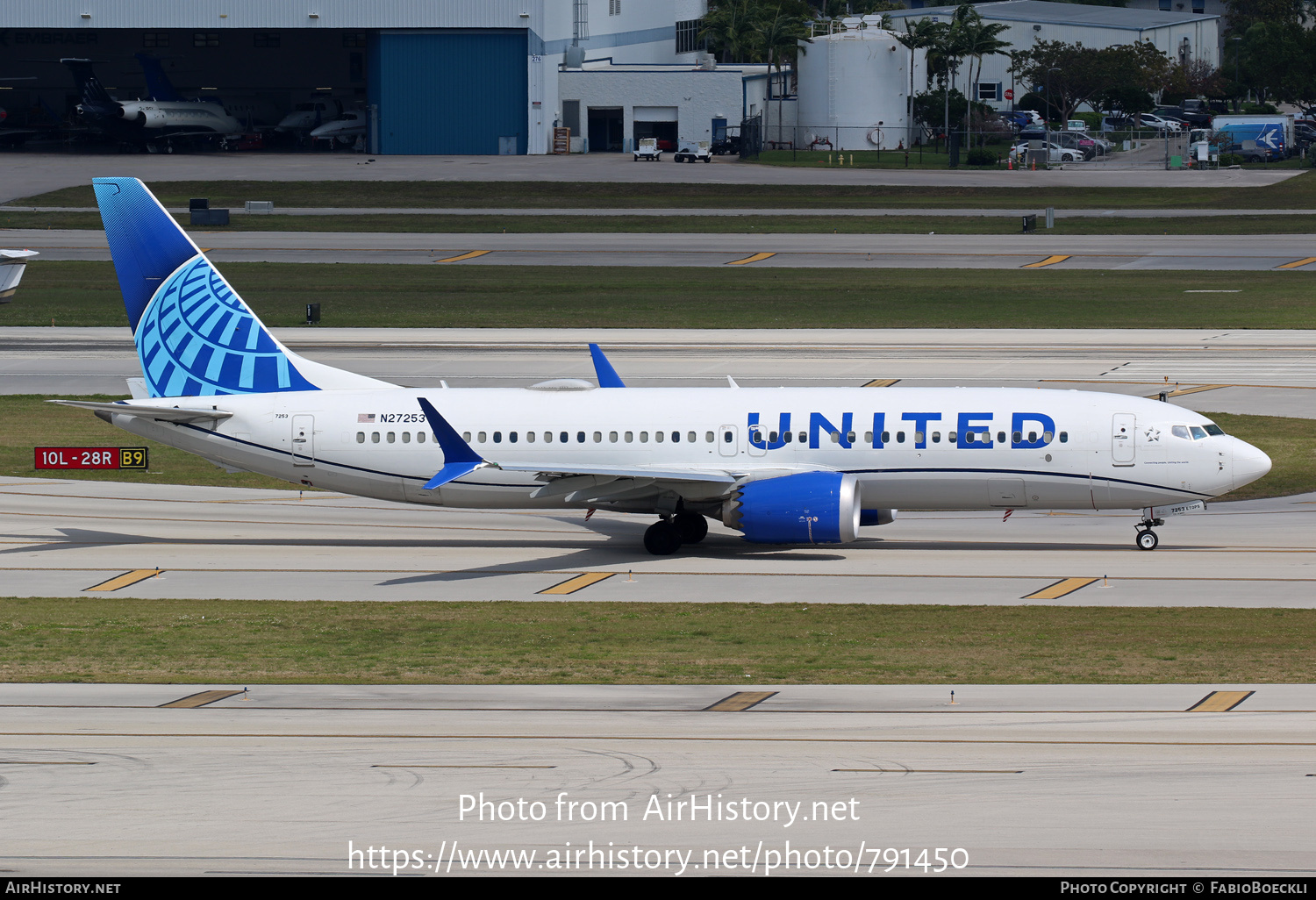 Aircraft Photo of N27253 | Boeing 737-8 Max 8 | United Airlines | AirHistory.net #791450