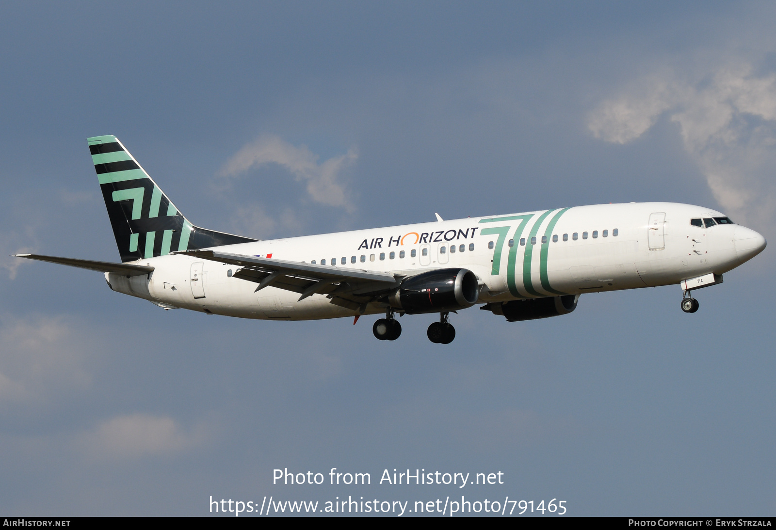 Aircraft Photo of 9H-TIA | Boeing 737-430 | Air Horizont | AirHistory.net #791465