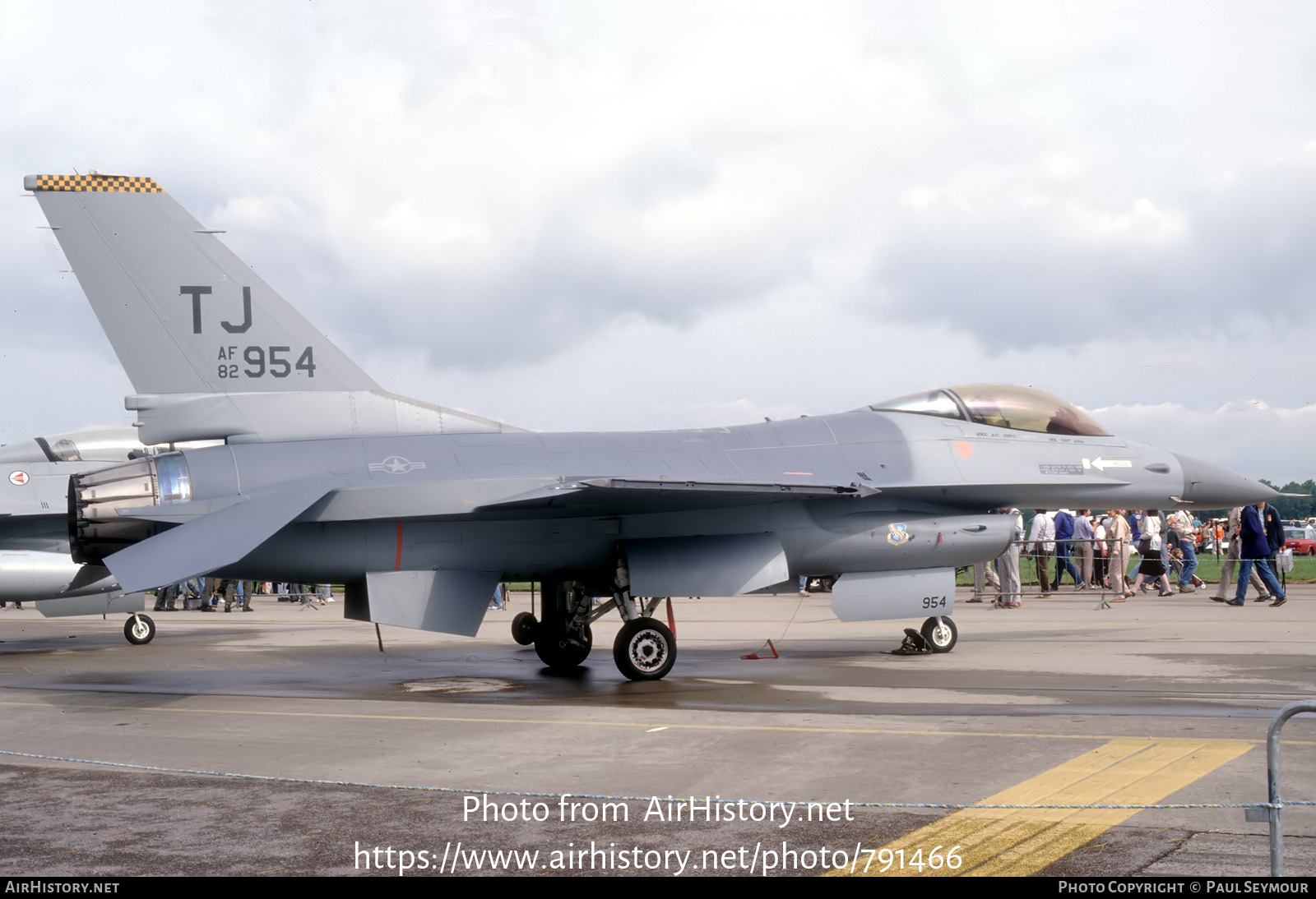 Aircraft Photo of 82-0954 / AF82-954 | General Dynamics F-16A Fighting Falcon | USA - Air Force | AirHistory.net #791466