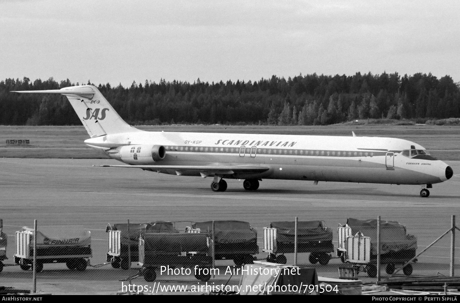 Aircraft Photo of OY-KGP | McDonnell Douglas DC-9-41 | Scandinavian Airlines - SAS | AirHistory.net #791504