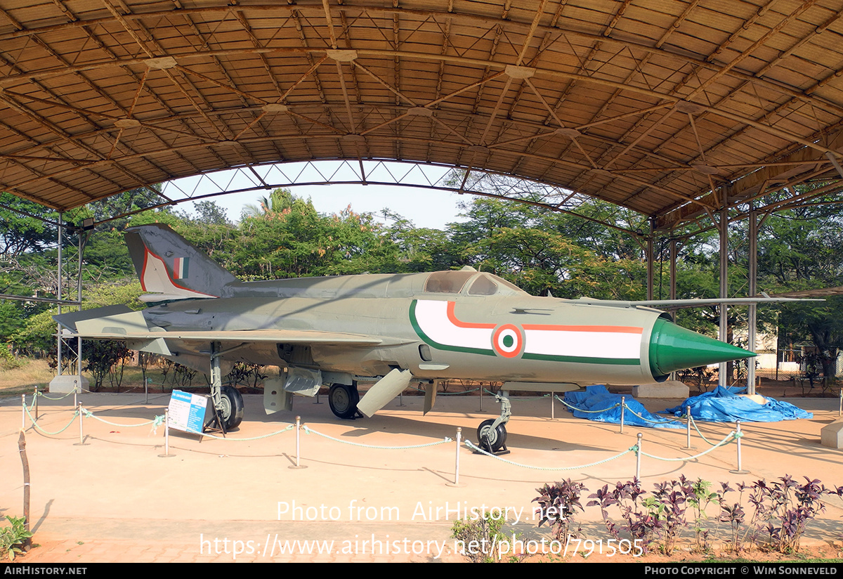 Aircraft Photo of C1691 | Mikoyan-Gurevich MiG-21M | India - Air Force | AirHistory.net #791505